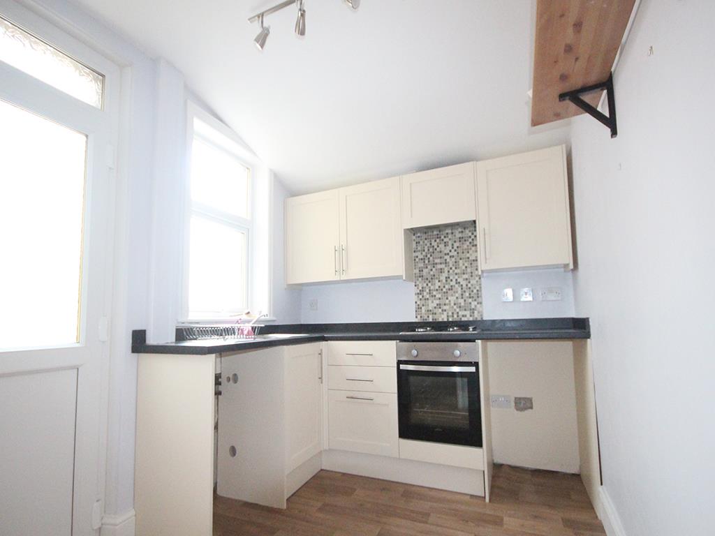 3 bedroom terraced house To Let in Barnoldswick - IMG_1480.jpg